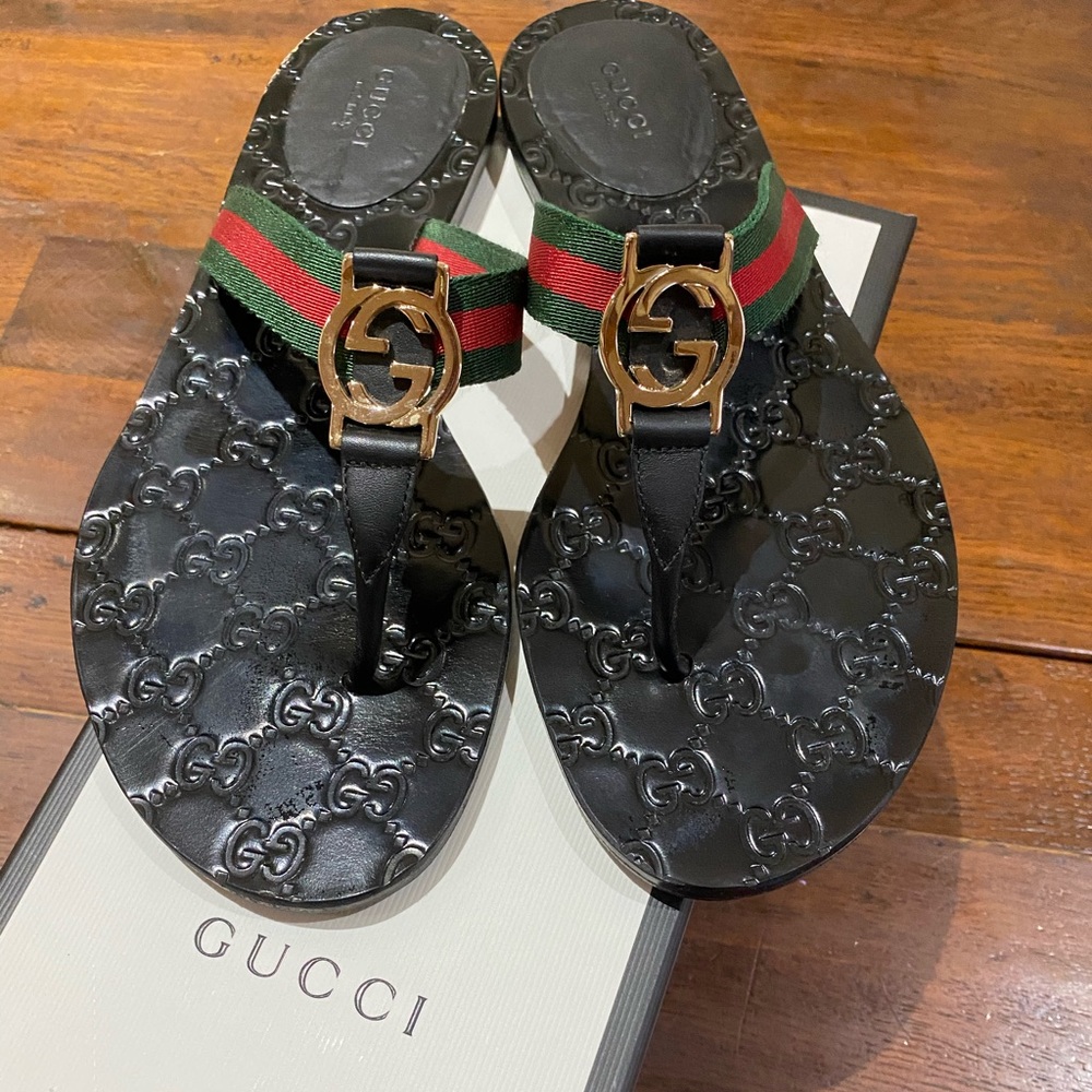 Gucci GG Logo Flip Flop